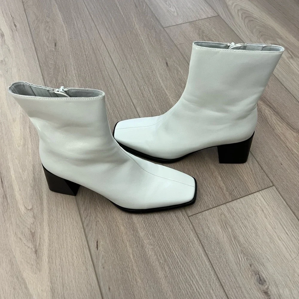 Jeffrey Campbell Off-White Heeled Boots - Picture 5 of 7